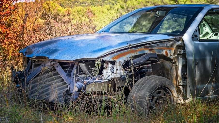 Mumbai Car Hardoi, Maharashtra Car Hardoi, Dummy Car Hardoi, Hardoi Car Ditch Mumbai Mumbai Car Hardoi, Maharashtra Car Hardoi, Dummy Car Hardoi, Hardoi Car Ditch Mumbai- India TV Hindi