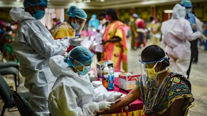 Risk of adverse impact of Coronavirus Vaccine Risk of adverse impact of Coronavirus Vaccine- India TV Hindi