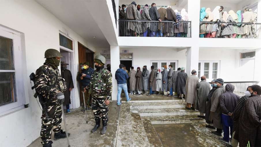 DDC Election Voter Turnout, Jammu Kashmir DDC Election, DDC Election Turnout DDC Election Voter Turnout, Jammu Kashmir DDC Election, DDC Election Turnout- India TV Hindi