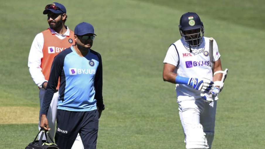 IND vs AUS: Mohammad Shami's plaster in hand, SEE first photo of stock after being out of Australia IND vs AUS: Mohammad Shami's plaster in hand, SEE first photo of stock after being out of Australia - India TV Hindi