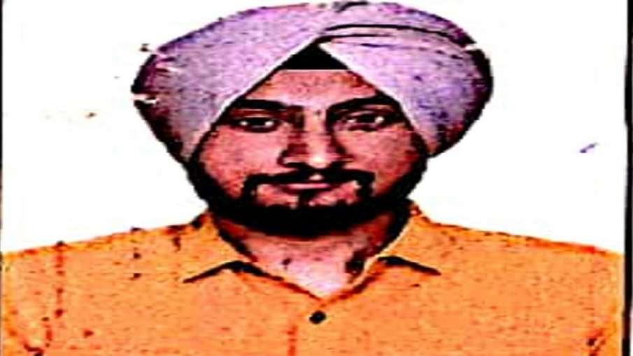 मोस्ट वांटेड सुखमीत पाल सिंह उर्फ सुख बिकरीवाल दुबई पुलिस की हिरासत में, भारत लाने की तैयारी में जुट मोस्ट वांटेड सुखमीत पाल सिंह उर्फ सुख बिकरीवाल दुबई पुलिस की हिरासत में, भारत लाने की तैयारी में जुट- India TV Hindi