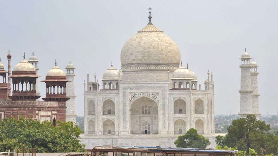 Agra Metro PM Narendra Modi to inaugurate construction work । ताज नगरी आगरा को पीएम मोदी देंगे गिफ्ट Agra Metro PM Narendra Modi to inaugurate construction work । ताज नगरी आगरा को पीएम मोदी देंगे गिफ्ट- India TV Hindi