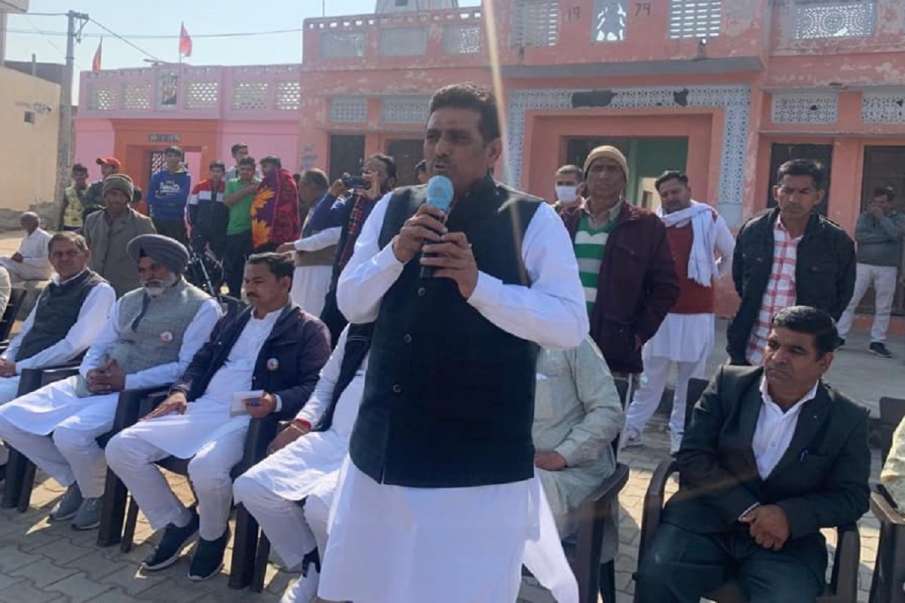 हरियाणा के भाजपा नेता और पूर्व विधायक बलवान सिंह दौलतपुरिया हरियाणा के भाजपा नेता और पूर्व विधायक बलवान सिंह दौलतपुरिया- India TV Hindi