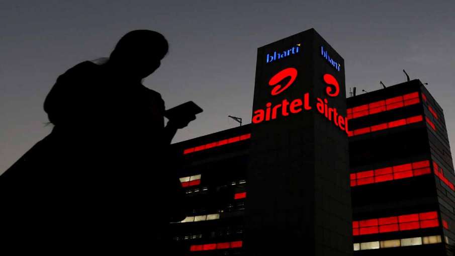 Airtel demos live 5G service over commercial network in Hyderabad; says network 5G ready- India TV Paisa
