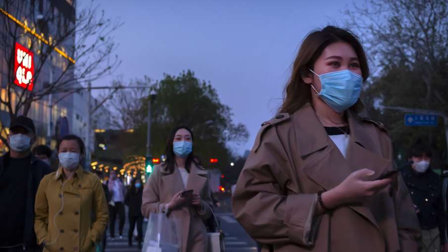 China records dozens new coronavirus cases, silent on why its top leaders are yet to take COVID-19 v China records dozens new coronavirus cases, silent on why its top leaders are yet to take COVID-19 v- India TV Hindi