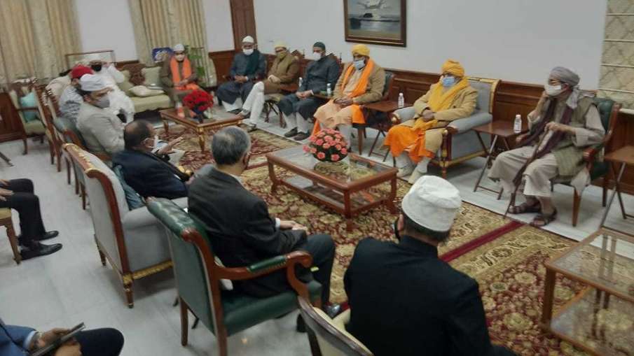 NSA अजीत डोभाल से मिले सूफी संत, कहा- सूफी कल्चर को प्रमोट करे सरकार NSA अजीत डोभाल से मिले सूफी संत, कहा- सूफी कल्चर को प्रमोट करे सरकार- India TV Hindi