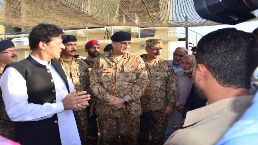 Pakistani army officer caught for confessing Islam इस्लाम कबूल कराते पकड़ा गया पाकिस्तानी सेना का कर Pakistani army officer caught for confessing Islam इस्लाम कबूल कराते पकड़ा गया पाकिस्तानी सेना का कर- India TV Hindi