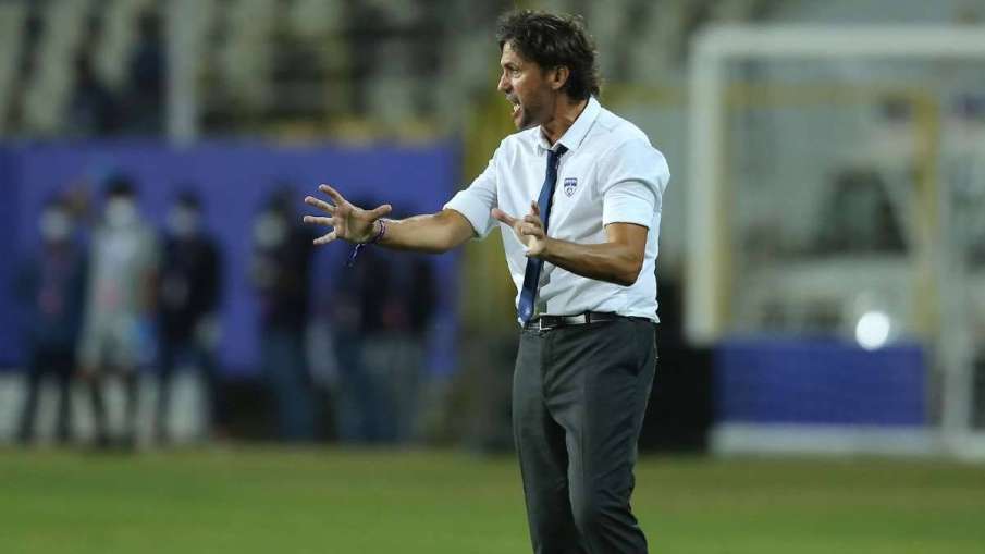 ISL-7 : कोच कुआद्रात को... ISL-7 : कोच कुआद्रात को...- India TV Hindi