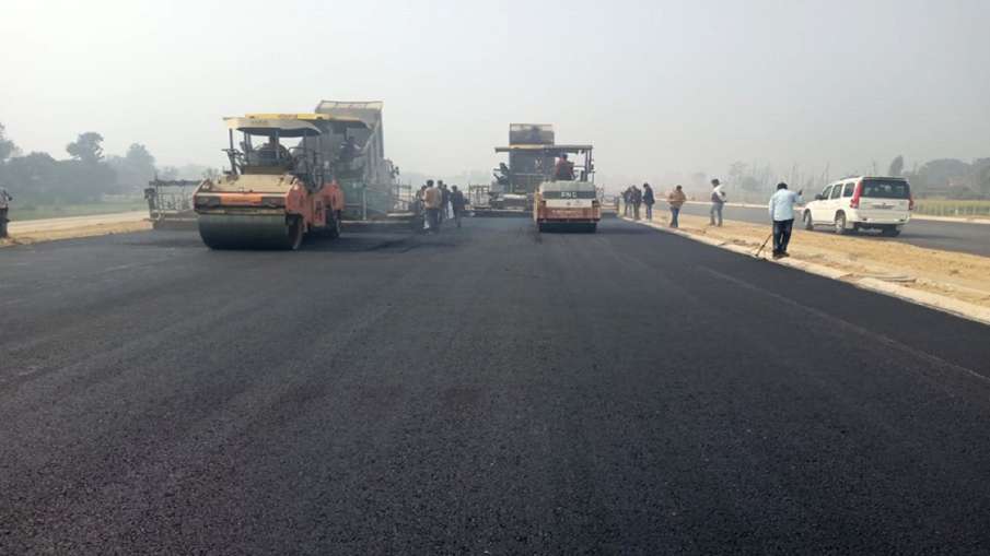Purvanchal Expressway airstrip near Kurebhar completed Indian Airforce to conduct test soon पूर्वांच Purvanchal Expressway airstrip near Kurebhar completed Indian Airforce to conduct test soon पूर्वांच- India TV Hindi