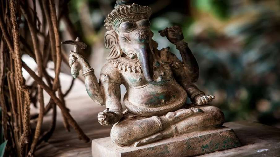 पाकिस्तान में फिर हो सकता है हिंदू मंदिर पर हमला, मंदिर को तोड़ने की कोशिश पाकिस्तान में फिर हो सकता है हिंदू मंदिर पर हमला, मंदिर को तोड़ने की कोशिश- India TV Hindi
