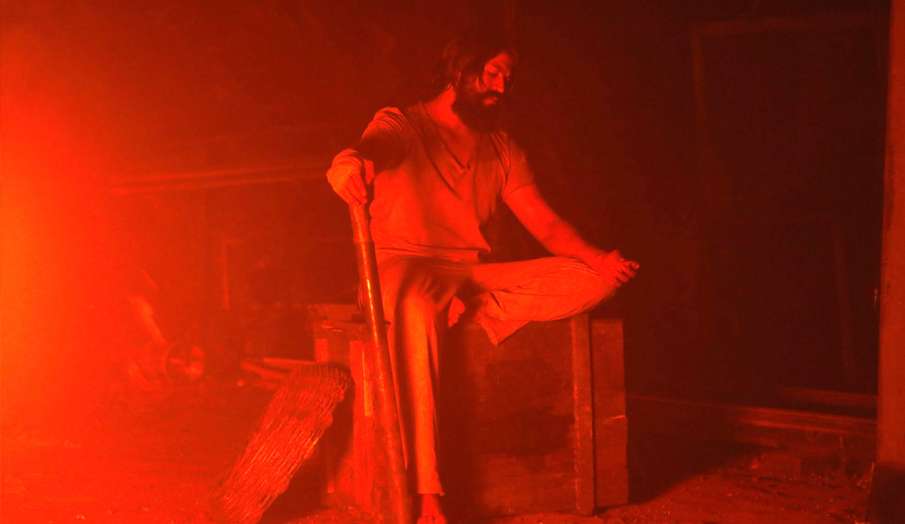 KGF Chapter2 Teaser date yash new pic KGF Chapter2 Teaser date yash new pic - India TV Hindi