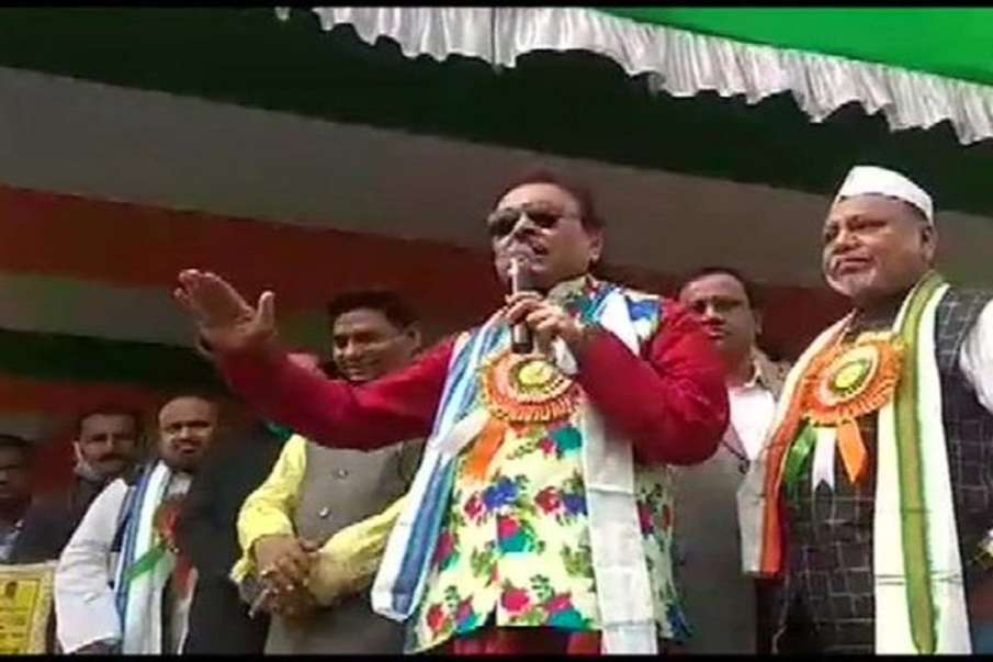 TMC Madan Mitra’s open threat to BJP, says ‘Bengal mangoge toh cheer denge' TMC Madan Mitra’s open threat to BJP, says ‘Bengal mangoge toh cheer denge'- India TV Hindi