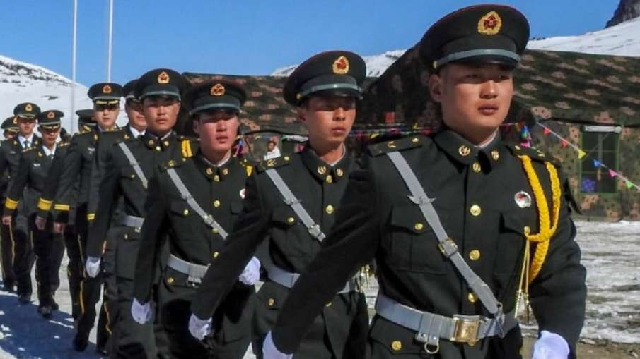 China moves back around 10,000 troops from depth areas near LAC in Eastern Ladakh - चीन ने पूर्वी लद China moves back around 10,000 troops from depth areas near LAC in Eastern Ladakh - चीन ने पूर्वी लद- India TV Hindi