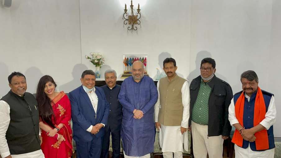 Former TMC leaders Rajib Banerjee, Ms. Baishali Dalmiya, Mr. Prabir Ghoshal, Mr. Rathin Chakraborti Former TMC leaders Rajib Banerjee, Ms. Baishali Dalmiya, Mr. Prabir Ghoshal, Mr. Rathin Chakraborti - India TV Hindi