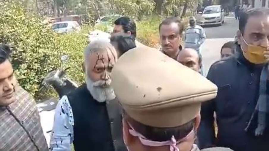 उत्तर प्रदेश में AAP... उत्तर प्रदेश में AAP...- India TV Hindi