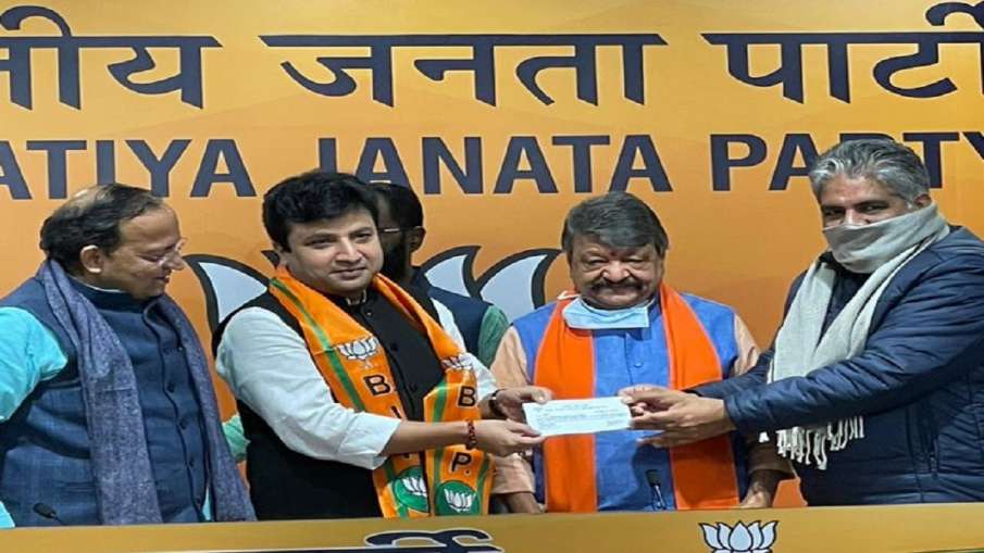 TMC MLA Arindam Bhattacharya Joins BJP TMC MLA Arindam Bhattacharya Joins BJP- India TV Hindi