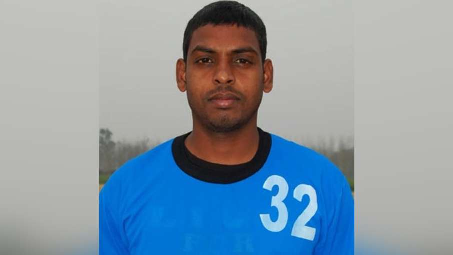 Former goalkeeper of Indian football team Prashant Dora passes away Former goalkeeper of Indian football team Prashant Dora passes away- India TV Hindi