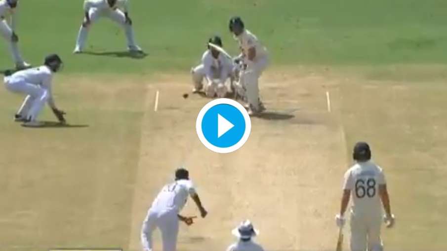 Axar Patel and Joe Root Axar Patel and Joe Root- India TV Hindi
