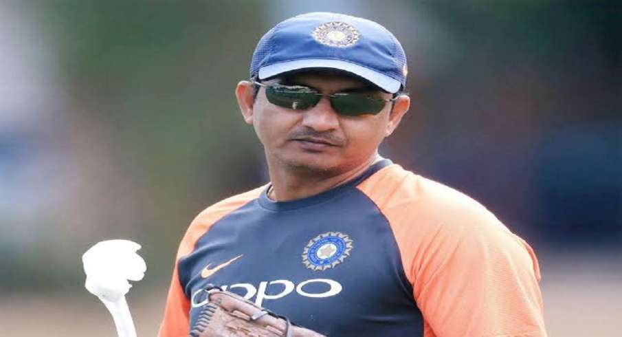 Virat Kohli, Sanjay Bangar, IPL, IPL 2021, sports, cricket, RCB Virat Kohli, Sanjay Bangar, IPL, IPL 2021, sports, cricket, RCB - India TV Hindi