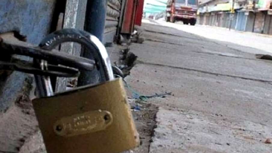 Business organizations split over CAT's Friday Bharat Bandh call Business organizations split over CAT's Friday Bharat Bandh call- India TV Hindi