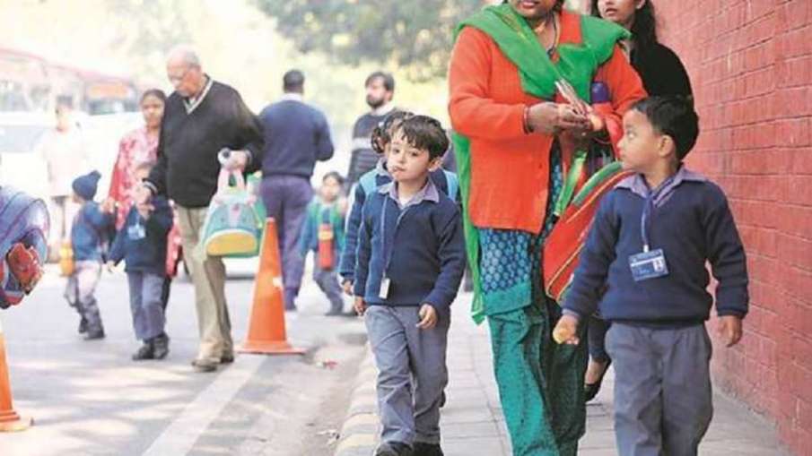 दिल्ली सरकार ने नर्सरी में दाखिले के लिए उम्र सीमा में एक महीने की छूट दी नयी दिल्ली सरकार ने नर्सरी में दाखिले के लिए उम्र सीमा में एक महीने की छूट दी नयी- India TV Hindi