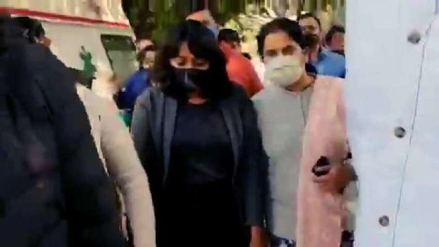 टूलकिट केस: दिशा रवि को लेकर दिल्ली पुलिस ने कोर्ट में किया बड़ा खुलासा टूलकिट केस: दिशा रवि को लेकर दिल्ली पुलिस ने कोर्ट में किया बड़ा खुलासा- India TV Hindi