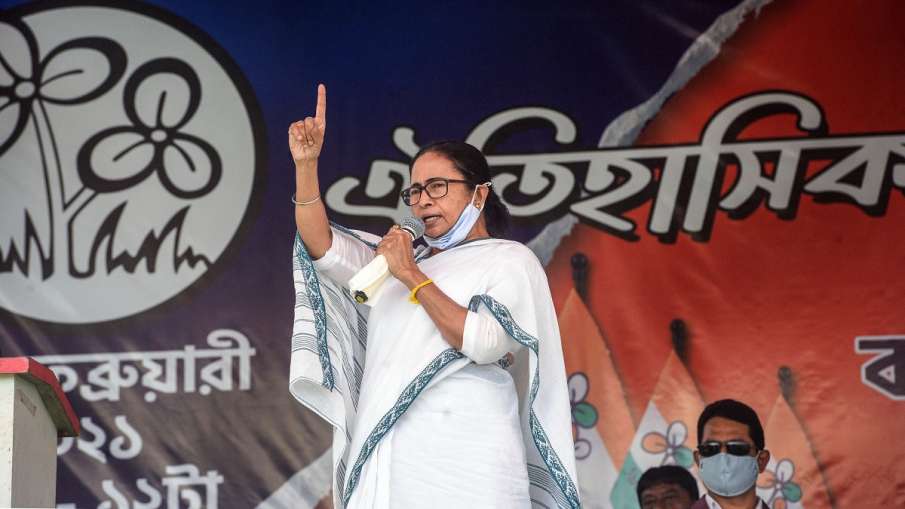 ममता बनर्जी को एक और झटका, TMC विधायक ने चुनाव नहीं लड़ने से किया इनकार ममता बनर्जी को एक और झटका, TMC विधायक ने चुनाव नहीं लड़ने से किया इनकार- India TV Hindi