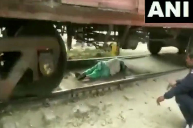 रोहतक में महिला के... रोहतक में महिला के...- India TV Hindi