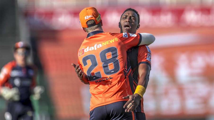 T10 League: Captain Bravo leads Delhi Bulls to final, beat Northern Warriors T10 League: Captain Bravo leads Delhi Bulls to final, beat Northern Warriors- India TV Hindi