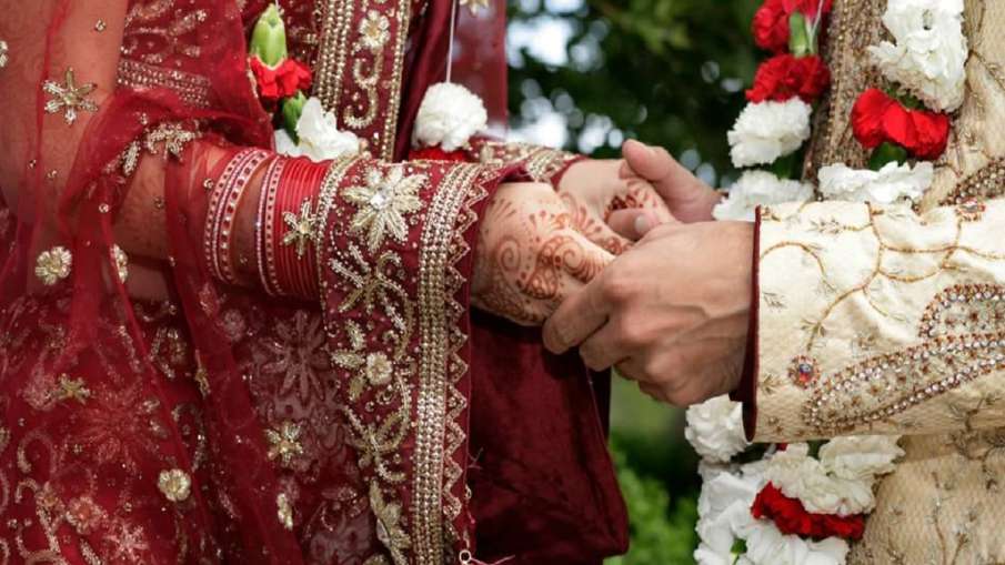 Marriage card Marriage card- India TV Hindi
