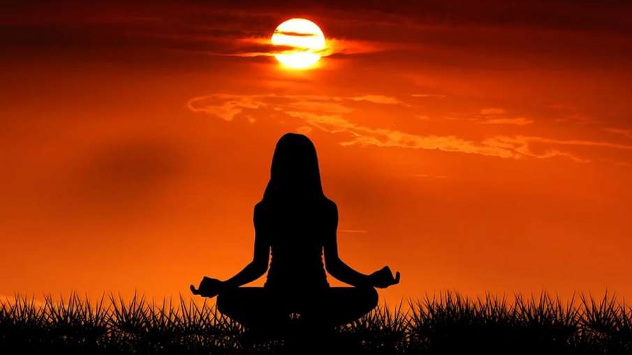 COVID-19 lockdown Yoga, Yoga COVID-19, Yoga stress, Yoga anxiety, Yoga depression COVID-19 lockdown Yoga, Yoga COVID-19, Yoga stress, Yoga anxiety, Yoga depression- India TV Hindi