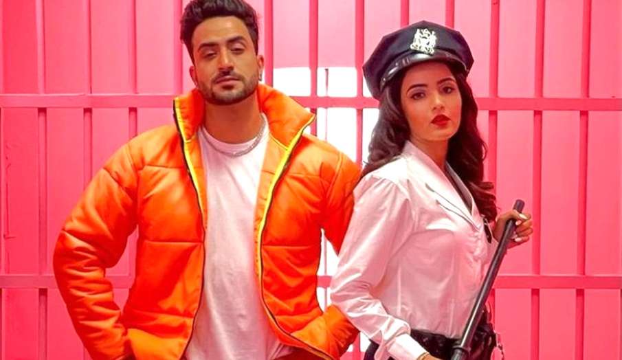 tera suit song out now Aly Goni Jasmin Bhasin Tony Kakkar watch tera suit song out now Aly Goni Jasmin Bhasin Tony Kakkar watch - India TV Hindi