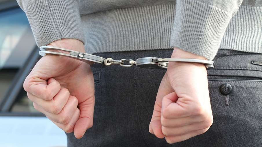 Fake Army Captain, Fake Captain, Fake Army Captain STF, Fake Army Captain Arrested Fake Army Captain, Fake Captain, Fake Army Captain STF, Fake Army Captain Arrested- India TV Hindi