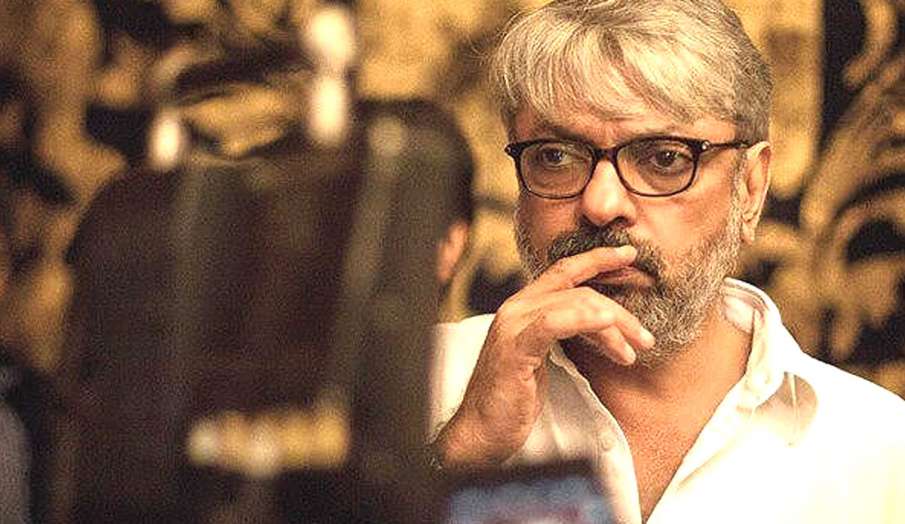 Sanjay Leela Bhansali shoots for Corona, film 'Gangubai Kathiawadi' stops shooting: Sanjay Leela Bha Sanjay Leela Bhansali shoots for Corona, film 'Gangubai Kathiawadi' stops shooting: Sanjay Leela Bha- India TV Hindi