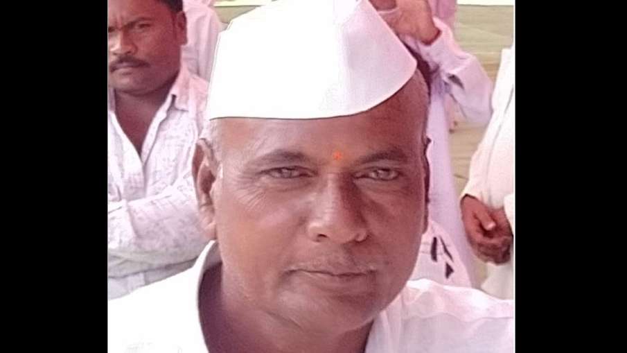साहूकारों की धमकियों से तंग आकर किसान ने की खुदकुशी, महाराष्ट्र के जालना की घटना साहूकारों की धमकियों से तंग आकर किसान ने की खुदकुशी, महाराष्ट्र के जालना की घटना- India TV Hindi
