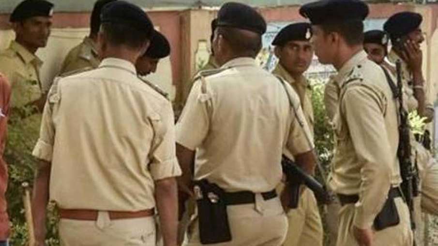 Surat Rape, Surat Man Beaten To Death, Rape Attempt In Surat, Rape Attempt In Surat Death Surat Rape, Surat Man Beaten To Death, Rape Attempt In Surat, Rape Attempt In Surat Death- India TV Hindi