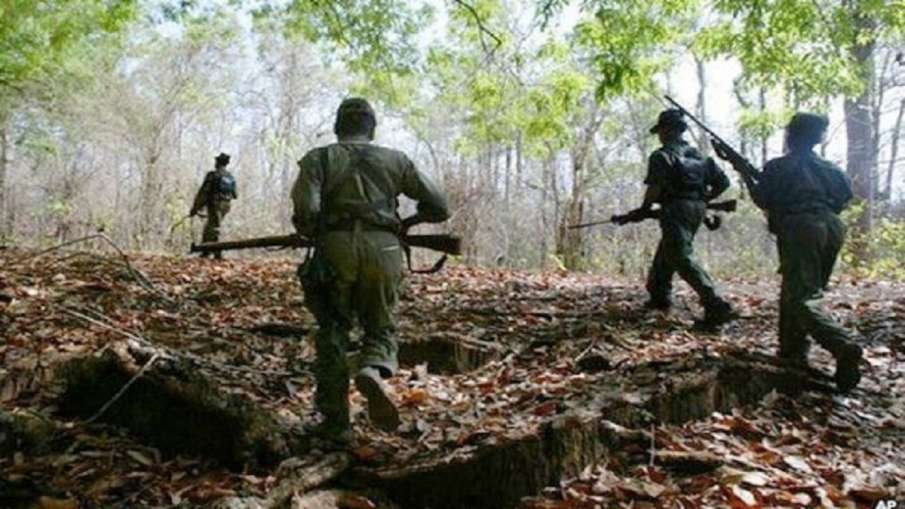 झारखंड में नक्सली हमला, IED ब्लास्ट में दो जवान शहीद, 3 घायल झारखंड में नक्सली हमला, IED ब्लास्ट में दो जवान शहीद, 3 घायल- India TV Hindi
