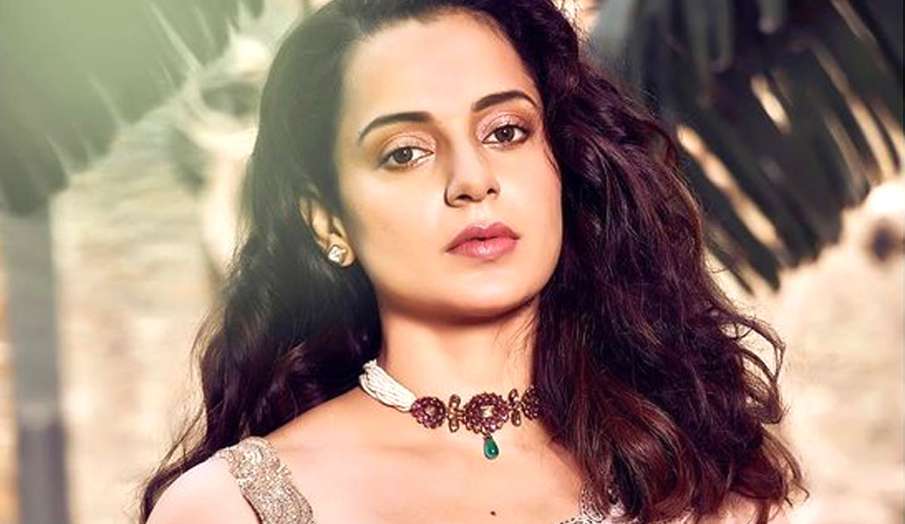 kangana ranaut reacts entry in politics thalaivi latest news kangana ranaut reacts entry in politics thalaivi latest news- India TV Hindi