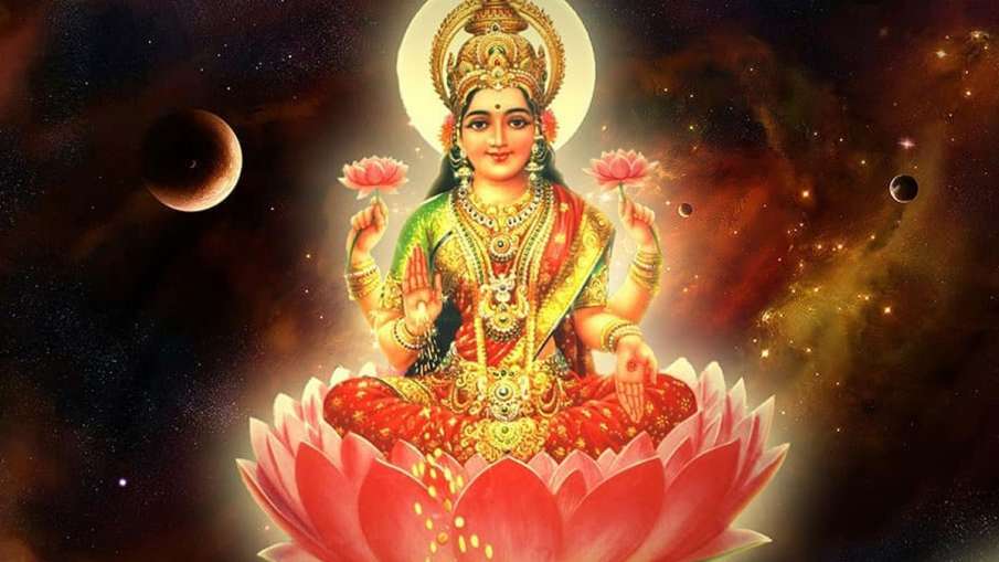घर पर मौजूद ये चीजें तुरंत हटा दें, नहीं तो मां लक्ष्मी कर देंगी आपका त्याग घर पर मौजूद ये चीजें तुरंत हटा दें, नहीं तो मां लक्ष्मी कर देंगी आपका त्याग - India TV Hindi