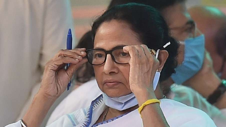 कितना मजबूत है ममता बनर्जी का सुरक्षा घेरा, मिली हुई है Z प्लस सिक्योरिटी कितना मजबूत है ममता बनर्जी का सुरक्षा घेरा, मिली हुई है Z प्लस सिक्योरिटी- India TV Hindi