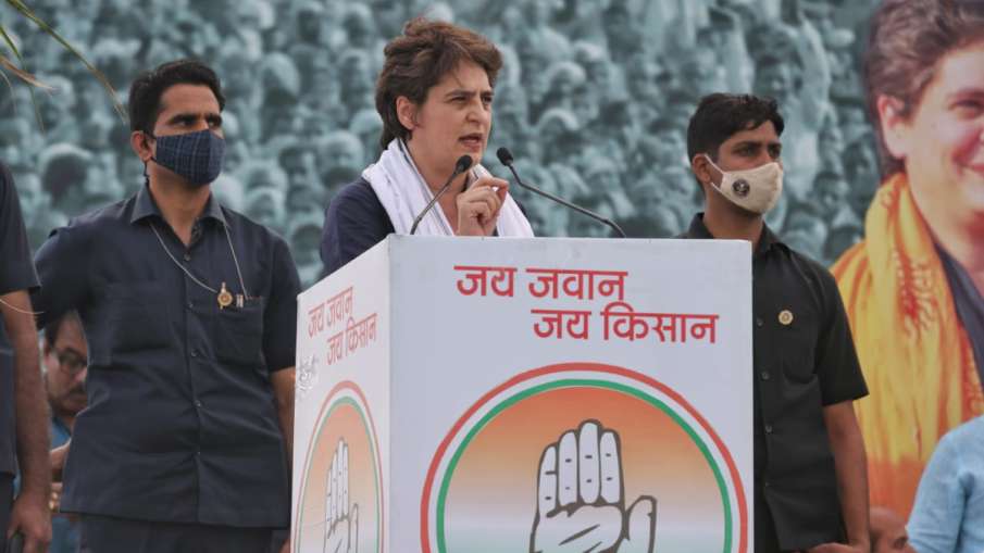 "जब तक दम है, तब तक लड़ूंगी", मेरठ किसान महापंचायत में बोलीं प्रियंका गांधी "जब तक दम है, तब तक लड़ूंगी", मेरठ किसान महापंचायत में बोलीं प्रियंका गांधी- India TV Hindi
