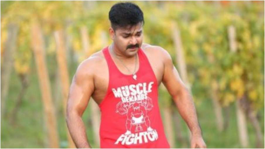 पहली पत्नी की याद में भावुक हुए पवन सिंह, सोशल मीडिया पर साझा किया दर्द | Pawan Singh gets emotional पहली पत्नी की याद में भावुक हुए पवन सिंह, सोशल मीडिया पर साझा किया दर्द | Pawan Singh gets emotional- India TV Hindi