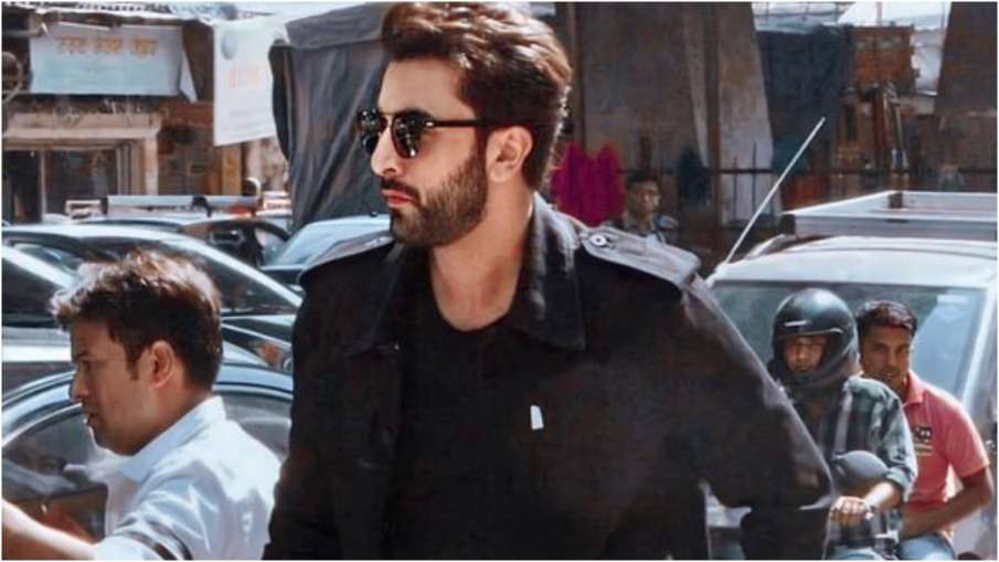 After Ranbir Kapoor's corona infection, fans on social media are wishing to get well soon After Ranbir Kapoor's corona infection, fans on social media are wishing to get well soon- India TV Hindi