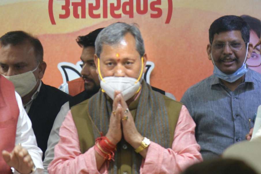 Opposition lashes out at Uttarakhand CM Tirath Singh Rawat over ripped jeans remark Opposition lashes out at Uttarakhand CM Tirath Singh Rawat over ripped jeans remark- India TV Hindi
