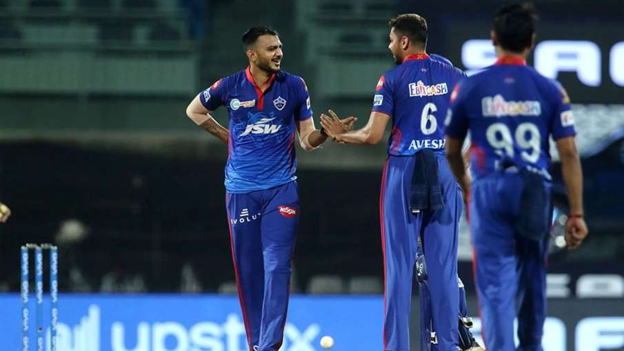 Axar Patel Sunrisers Hyderabad vs Delhi Capitals Super Over Drama SRH vs DC Axar Patel Sunrisers Hyderabad vs Delhi Capitals Super Over Drama SRH vs DC - India TV Hindi