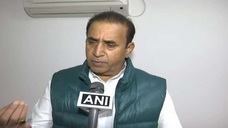 100 करोड़ वसूली मामला: CBI ने महाराष्ट्र के पूर्व गृहमंत्री अनिल देशमुख को पूछताछ के लिए बुलाया 100 करोड़ वसूली मामला: CBI ने महाराष्ट्र के पूर्व गृहमंत्री अनिल देशमुख को पूछताछ के लिए बुलाया- India TV Hindi