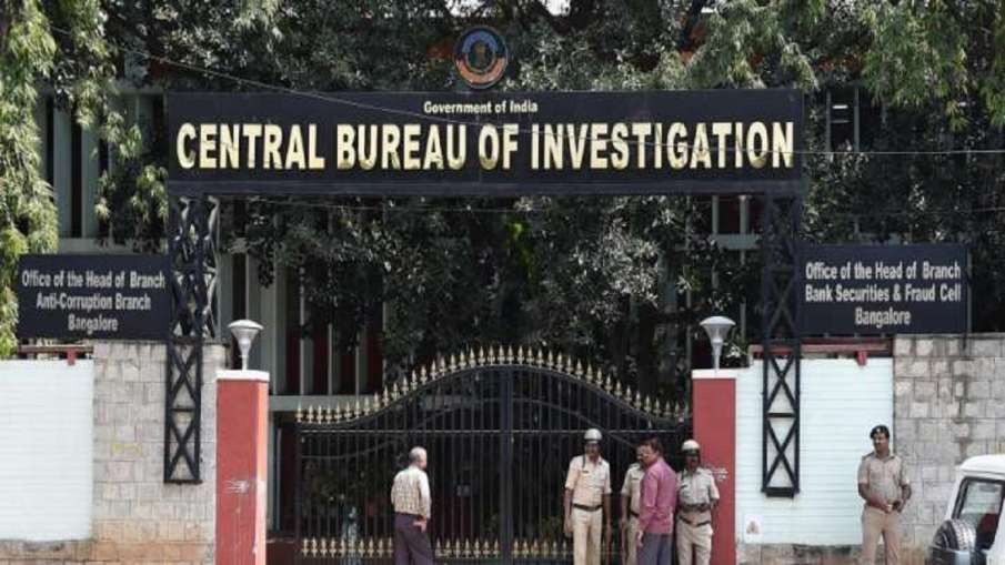 CBI ने NIA की कस्टडी में सचिन वाजे के बयान दर्ज किए, अनिल देशमुख से भी हो सकती है पूछताछ CBI ने NIA की कस्टडी में सचिन वाजे के बयान दर्ज किए, अनिल देशमुख से भी हो सकती है पूछताछ- India TV Hindi
