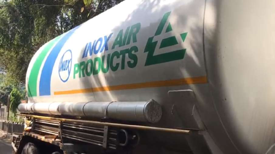 Oxygen Tanker Reaches GTB Hospital After Satyendar Jain's Tweet Thank God! GTB और LNJP में खत्म होन Oxygen Tanker Reaches GTB Hospital After Satyendar Jain's Tweet Thank God! GTB और LNJP में खत्म होन- India TV Hindi