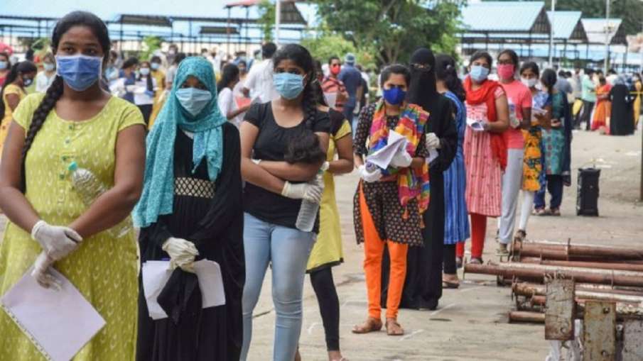 IIT scientists revise prediction on when Covid cases could peak in India IIT scientists revise prediction on when Covid cases could peak in India- India TV Hindi