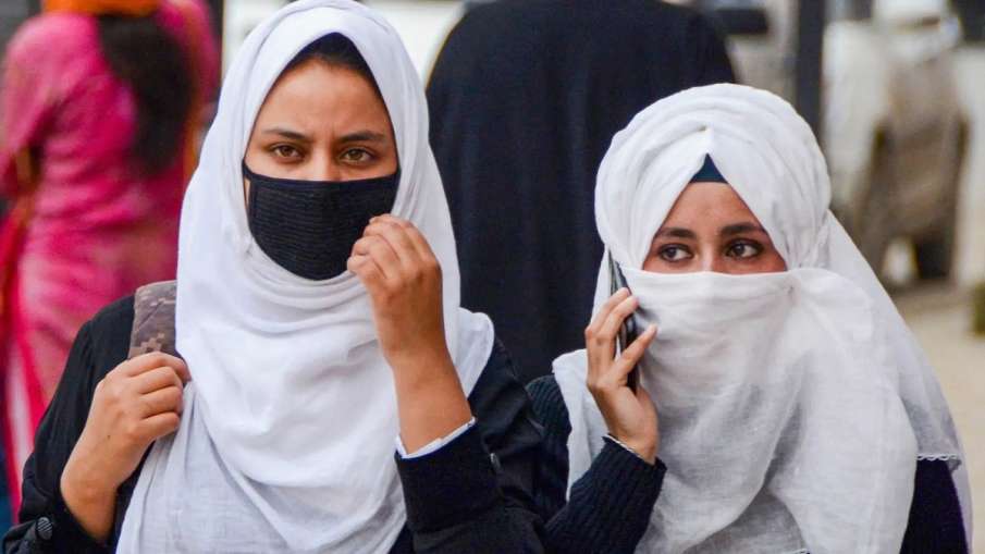 Highest single-day spike in Jammu and Kashmir this year with 812 COVID-19 cases Highest single-day spike in Jammu and Kashmir this year with 812 COVID-19 cases- India TV Hindi